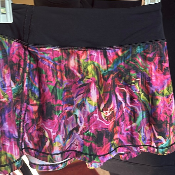 Dresses & Skirts - Size 2 Lulu skirt